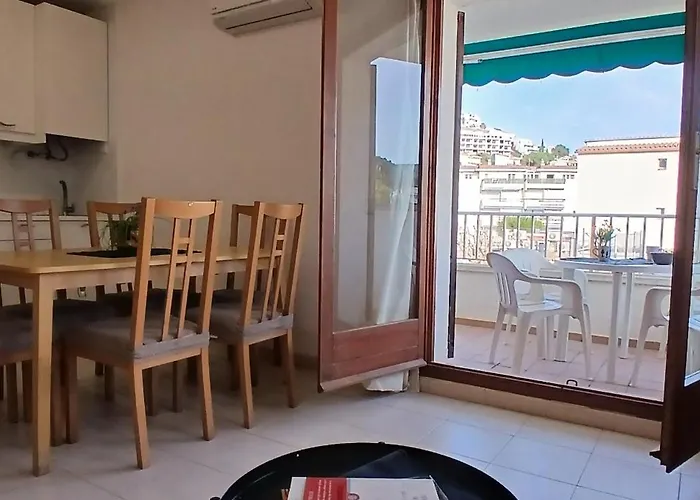 Olena * L'Escala