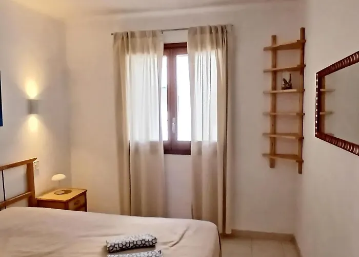 Olena Apartment *